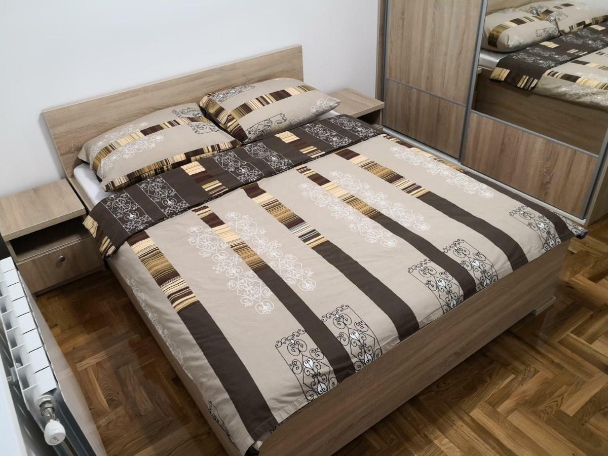 Apartman Gaga Lukavica Kültér fotó