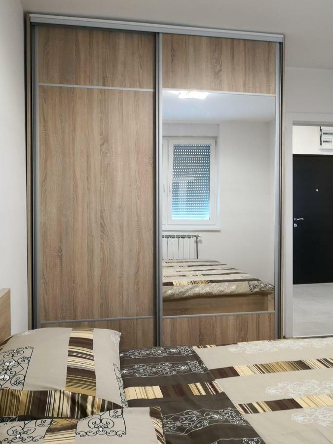 Apartman Gaga Lukavica Kültér fotó