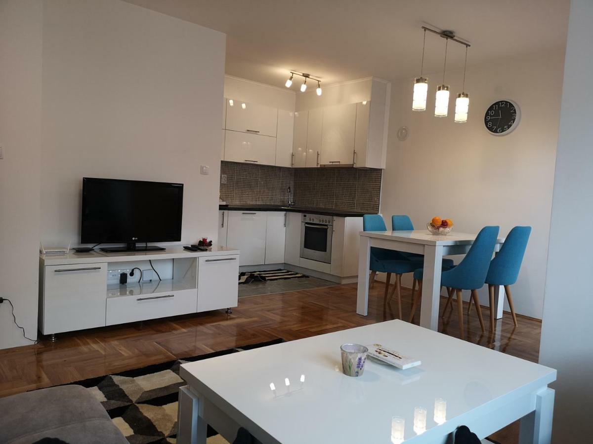 Apartman Gaga Lukavica Kültér fotó