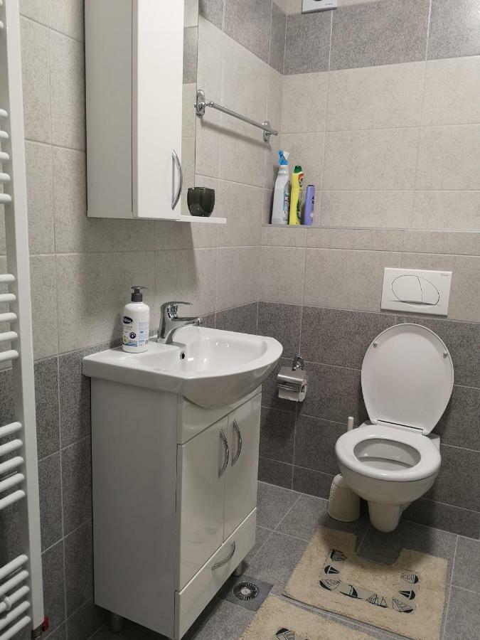 Apartman Gaga Lukavica Kültér fotó