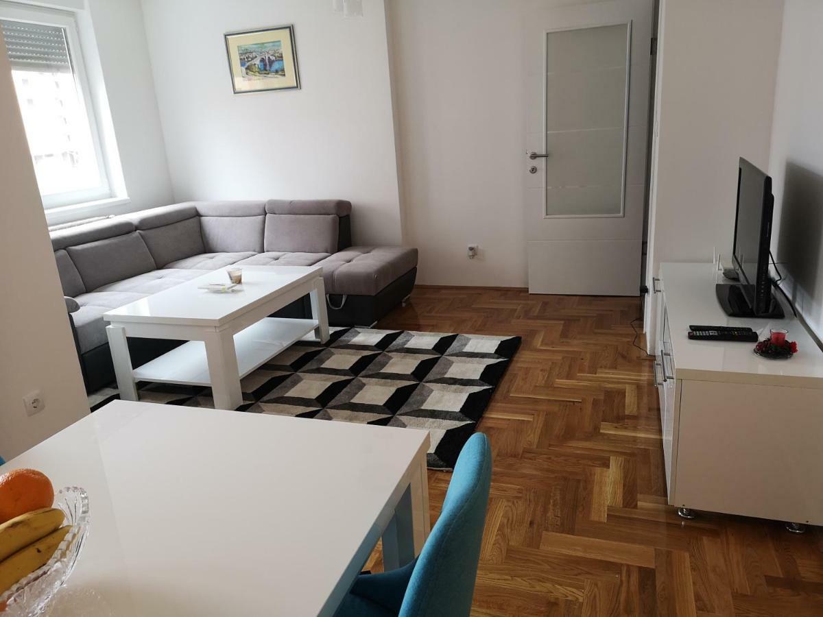 Apartman Gaga Lukavica Kültér fotó