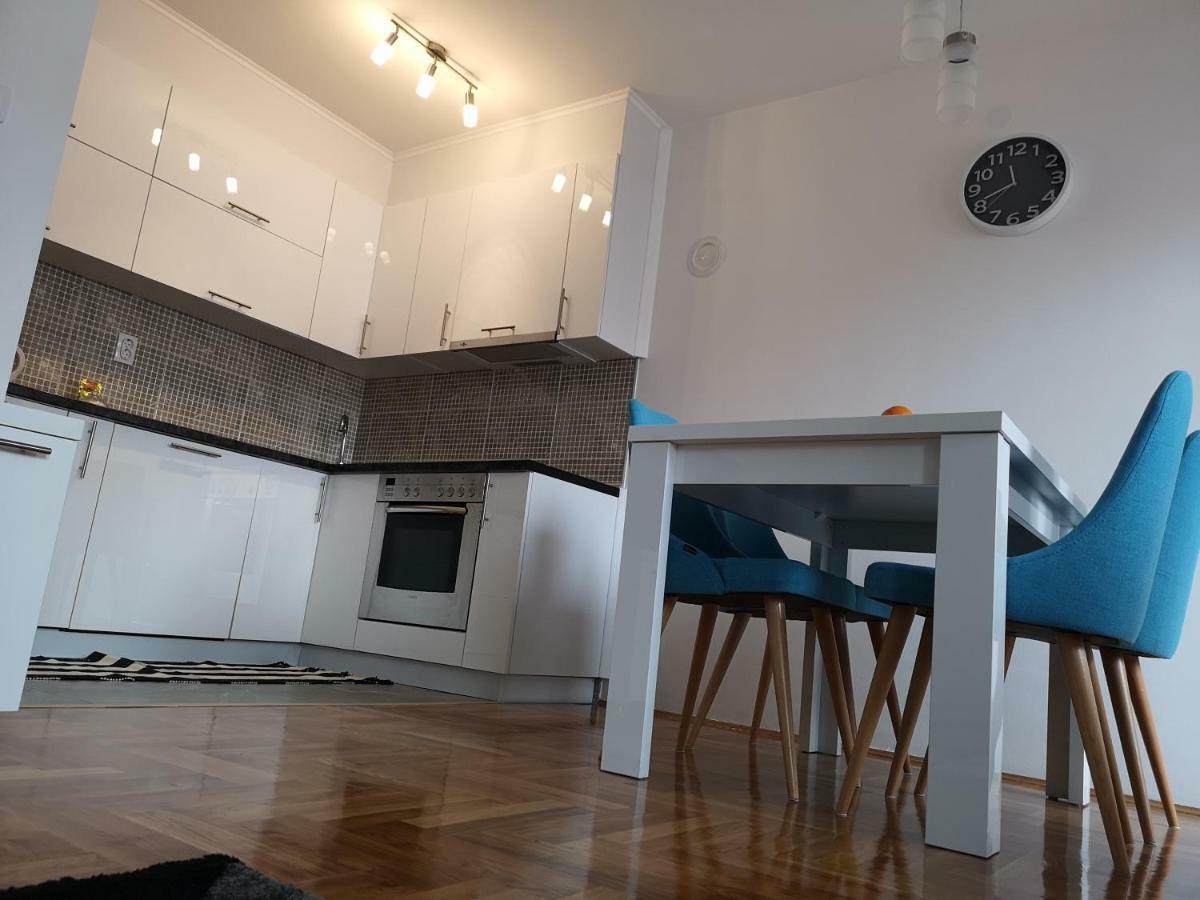 Apartman Gaga Lukavica Kültér fotó